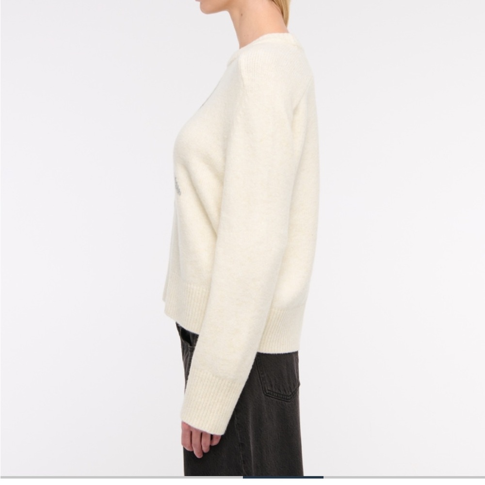 NWT A&F Madeline crew sweater size medium - Picture 2 of 3